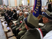 Uczestnicy mszy św. podczas płomiennego kazania księdza Stanisława Koczwary – profesora Instytutu Teologicznego w Wilnie.